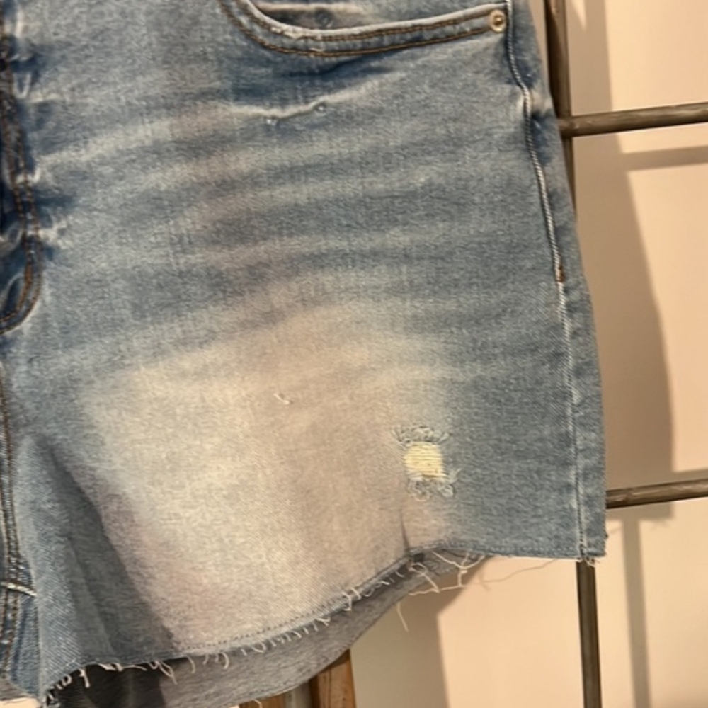 INC International Concepts Light Blue Denim Jean Shorts - Picture 2 of 7
